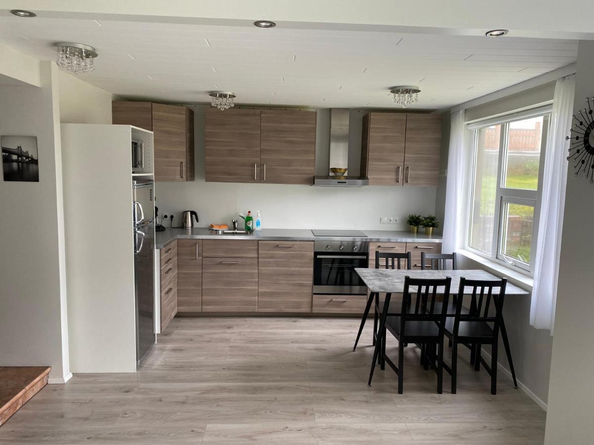Sol Apartment เค็ปลาวิก ภายนอก รูปภาพ