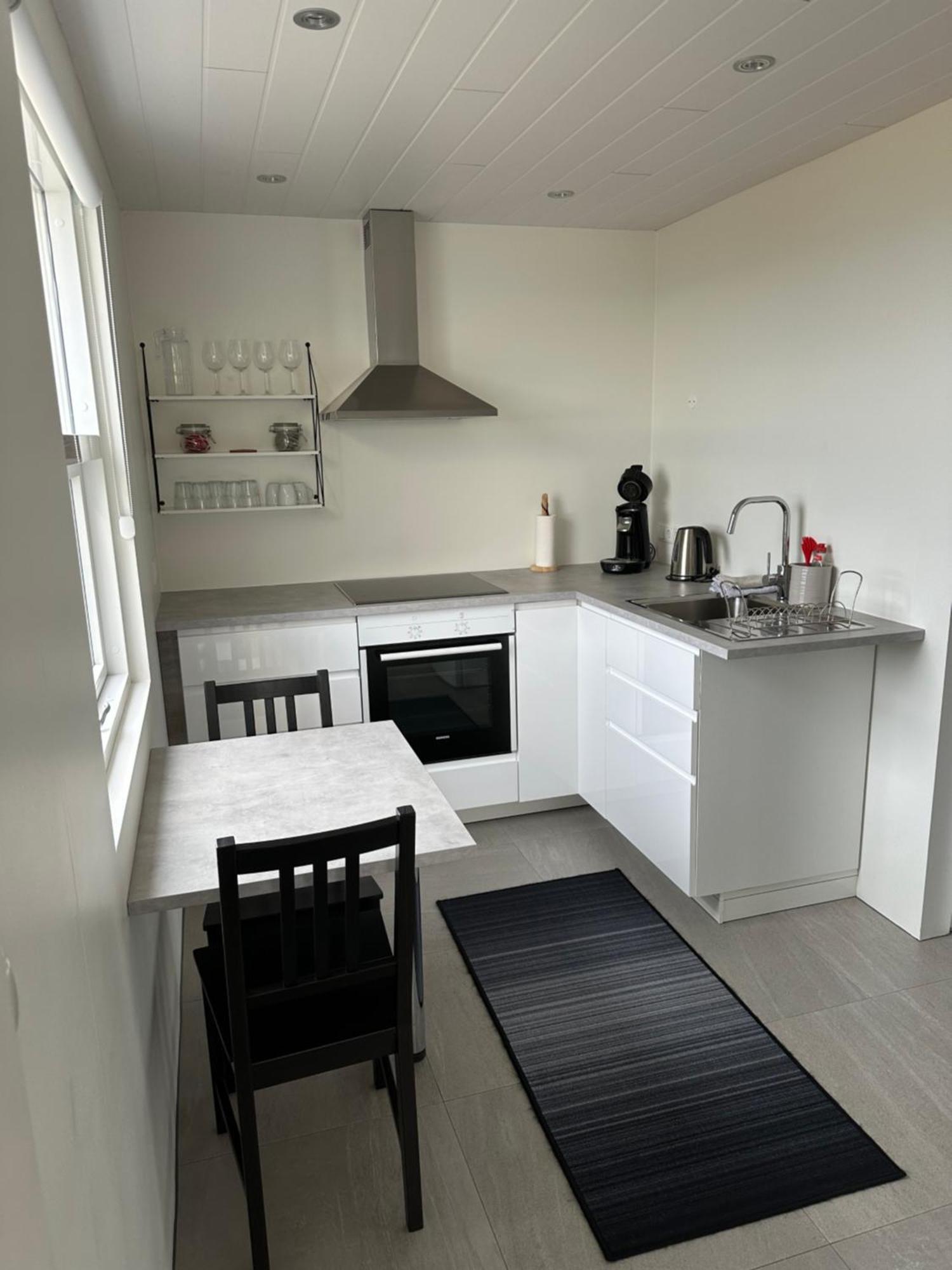 Sol Apartment เค็ปลาวิก ภายนอก รูปภาพ